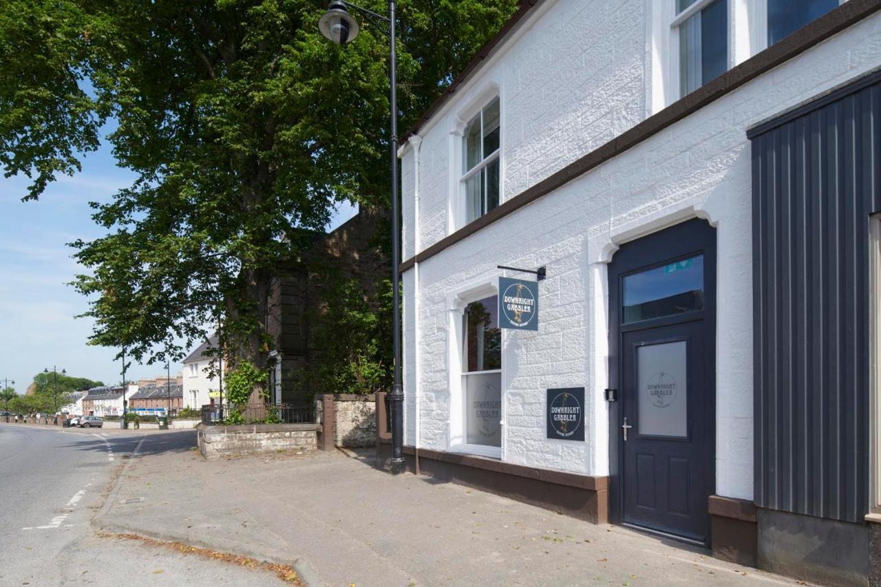Downright Gabbler Apartment Beauly Exterior foto